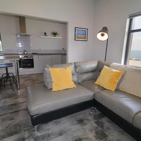 Prázdninový dům Tory Island View *